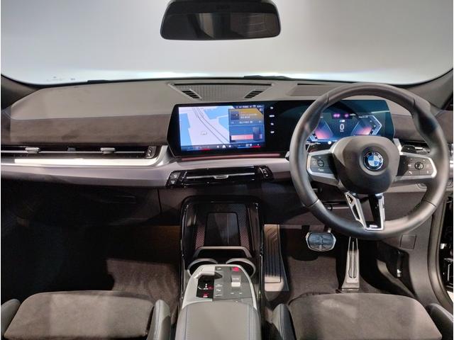 Ｘ２ ｘＤｒｉｖｅ　２０ｉ　Ｍスポーツ　弊社元デモカー　１９インチアルミホイール　パワーシート　ステアリングヒーター　カーブドディスプレイ　全周囲カメラ　パワーテールゲート　アダプティブＬＥＤヘッドライト　アクティブクルーズコントロール（5枚目）