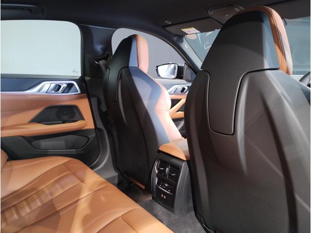 ４シリーズ ４２０ｄ　ｘＤｒｉｖｅグランクーペＭスポハイラインＰ　Ｍスポーツシートパッケージ　コンフォートパッケージ　１９インチＡＷ　コニャックレザー　シートヒーター　パワーシート　全周囲カメラ　ＬＥＤヘッドライト　アクティブクルーズコントロール　ミラーＥＴＣ（19枚目）