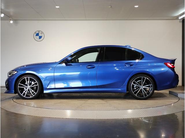 3シリーズ 320i Mスポーツ デビューパッケージ ブラックレザーシート シートヒーター オプション19インチアロイホイール ヘッドアップディスプレイ コンフォートパッケージ 電動リアゲート アクティブクルーズコントロール LED(7枚目)