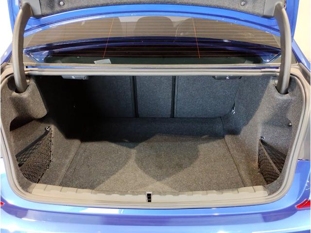 3シリーズ 320i Mスポーツ デビューパッケージ ブラックレザーシート シートヒーター オプション19インチアロイホイール ヘッドアップディスプレイ コンフォートパッケージ 電動リアゲート アクティブクルーズコントロール LED(25枚目)