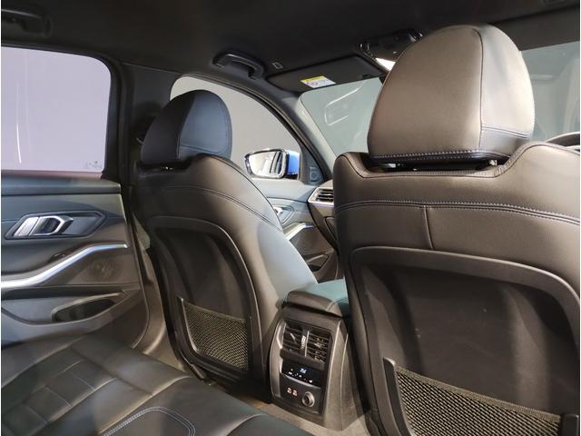 3シリーズ 320i Mスポーツ デビューパッケージ ブラックレザーシート シートヒーター オプション19インチアロイホイール ヘッドアップディスプレイ コンフォートパッケージ 電動リアゲート アクティブクルーズコントロール LED(33枚目)
