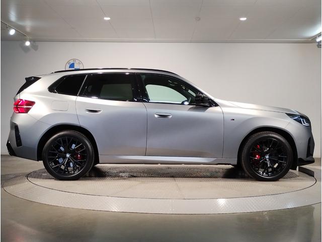 X3 M50 xDrive Individualカラー Individualレザーメリノコンフォートパッケージ アンバーアトラスグレーレザーシート オプションMパフォーマンス21AW ベンチレーションシート ステアリングヒーター(11枚目)