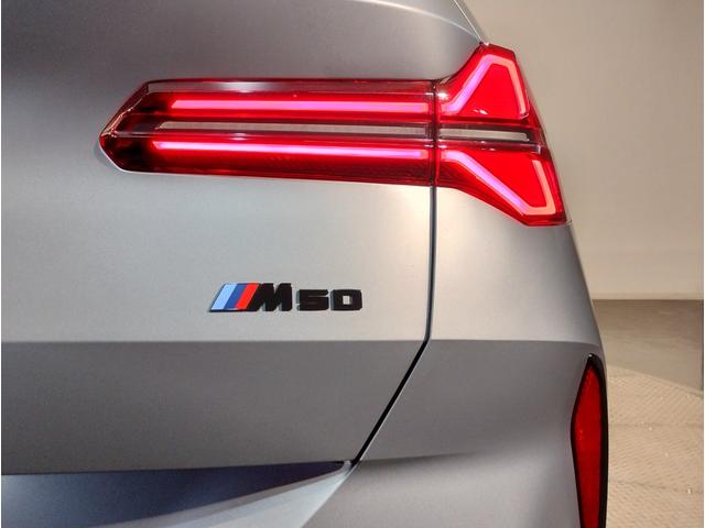 X3 M50 xDrive Individualカラー Individualレザーメリノコンフォートパッケージ アンバーアトラスグレーレザーシート オプションMパフォーマンス21AW ベンチレーションシート ステアリングヒーター(26枚目)