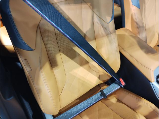 X3 M50 xDrive Individualカラー Individualレザーメリノコンフォートパッケージ アンバーアトラスグレーレザーシート オプションMパフォーマンス21AW ベンチレーションシート ステアリングヒーター(37枚目)