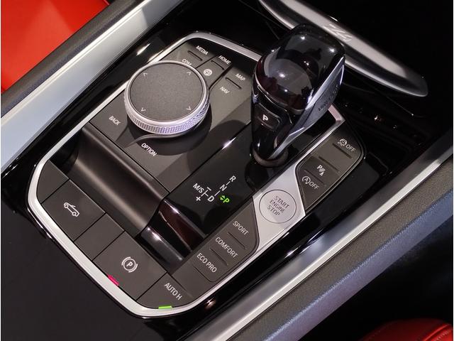 Ｚ４ ｓＤｒｉｖｅ２０ｉ　Ｍスポーツ　マグマレッドレザー・アクティブクルーズコントロール・純正ナビ・バックカメラ・ＰＤＣ・パドルシフト・シートヒーター・ワイヤレスチャージ・インテリジェントセーフティ・パーキングアシスト・後退アシスト（26枚目）