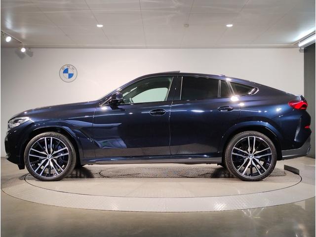 Ｘ６ ｘＤｒｉｖｅ　３５ｄ　Ｍスポーツ　ワンオーナー　プラスパッケージ　サンルーフ　コンフォートパッケージ　クリスタルフィニッシュ　純正２２インチアルミホイール　アイボリーレザーシート　ソフトクローズドア　ベンチレーションシート　純正地デジ（7枚目）