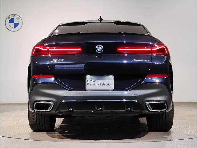 Ｘ６ ｘＤｒｉｖｅ　３５ｄ　Ｍスポーツ　ワンオーナー　プラスパッケージ　サンルーフ　コンフォートパッケージ　クリスタルフィニッシュ　純正２２インチアルミホイール　アイボリーレザーシート　ソフトクローズドア　ベンチレーションシート　純正地デジ（9枚目）