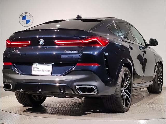 Ｘ６ ｘＤｒｉｖｅ　３５ｄ　Ｍスポーツ　ワンオーナー　プラスパッケージ　サンルーフ　コンフォートパッケージ　クリスタルフィニッシュ　純正２２インチアルミホイール　アイボリーレザーシート　ソフトクローズドア　ベンチレーションシート　純正地デジ（10枚目）