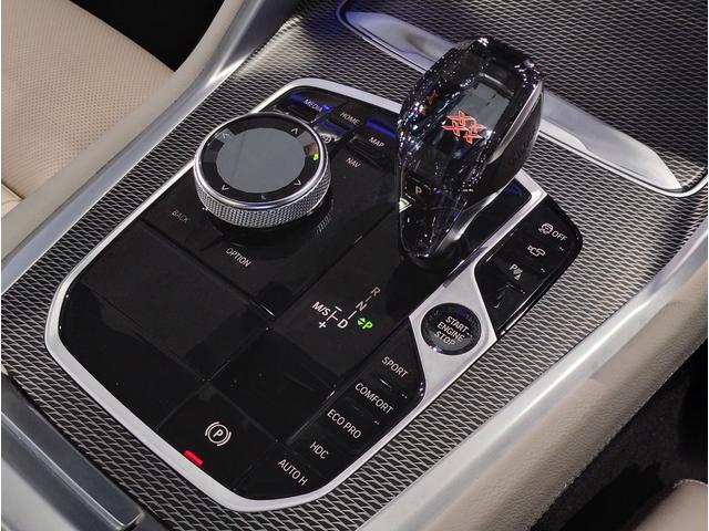 Ｘ６ ｘＤｒｉｖｅ　３５ｄ　Ｍスポーツ　ワンオーナー　プラスパッケージ　サンルーフ　コンフォートパッケージ　クリスタルフィニッシュ　純正２２インチアルミホイール　アイボリーレザーシート　ソフトクローズドア　ベンチレーションシート　純正地デジ（54枚目）