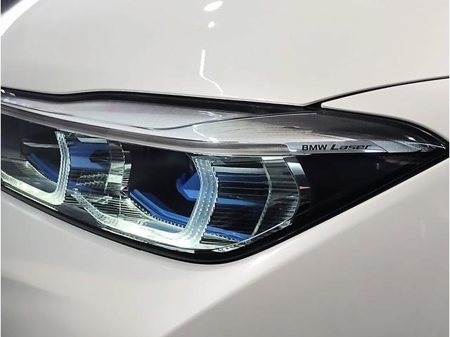 ７シリーズ ７４０ｄ　ｘＤｒｉｖｅ　Ｍスポーツ　ブラックレザー　ベンチレーションシート　ヘッドアップディスプレイ　全周囲カメラ　ＨＤＤナビ　地デジ　ソフトクローズドア　パワーシート　シートヒーター　電動リアゲート　アクティブクルーズコントロール（17枚目）