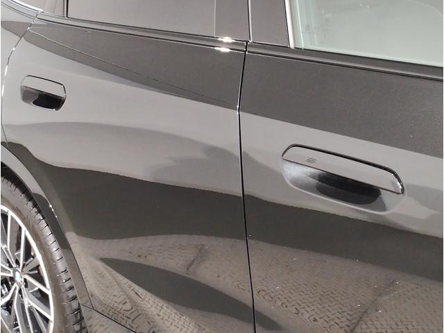 Ｘ１ ｘＤｒｉｖｅ　２０ｄ　Ｍスポーツ　カーブドディスプレイ・アクティブクルーズコントロール・ヘッドアップディスプレイ・全周囲カメラ・シートヒーター・アダプティブＬＥＤヘッドライト・１８インチアルミ・アップルカープレイ・元レンタカー（29枚目）