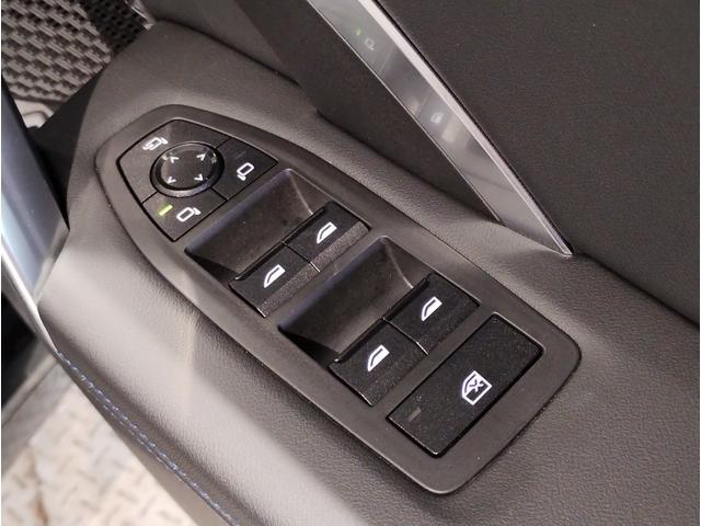 Ｘ１ ｘＤｒｉｖｅ　２０ｄ　Ｍスポーツ　カーブドディスプレイ・アクティブクルーズコントロール・ヘッドアップディスプレイ・全周囲カメラ・シートヒーター・アダプティブＬＥＤヘッドライト・１８インチアルミ・アップルカープレイ・元レンタカー（46枚目）