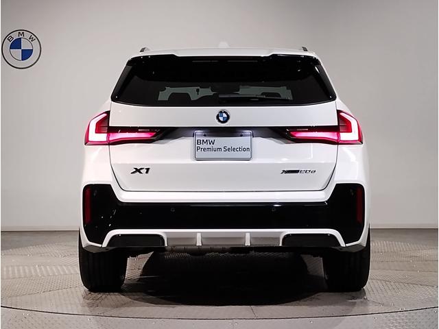 Ｘ１ ｘＤｒｉｖｅ　２０ｄ　Ｍスポーツ　元レンタカー　カーブドディスプレイ　シートヒーター　ハーフレザーシート　ヘッドアップディスプレイ　全周囲カメラ　アクティブクルーズコントロール　ステアリングアシスト　電動リアゲート（9枚目）