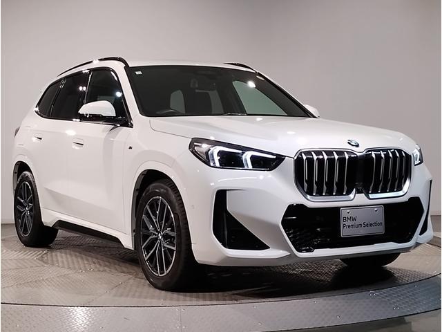 Ｘ１ ｘＤｒｉｖｅ　２０ｄ　Ｍスポーツ　元レンタカー　カーブドディスプレイ　シートヒーター　ハーフレザーシート　ヘッドアップディスプレイ　全周囲カメラ　アクティブクルーズコントロール　ステアリングアシスト　電動リアゲート（12枚目）