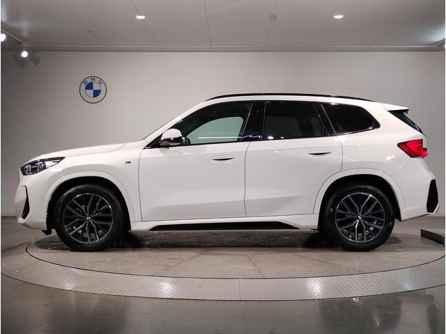 Ｘ１ ｘＤｒｉｖｅ　２０ｄ　Ｍスポーツ　元レンタカー　カーブドディスプレイ　シートヒーター　ハーフレザーシート　ヘッドアップディスプレイ　全周囲カメラ　アクティブクルーズコントロール　ステアリングアシスト　電動リアゲート（68枚目）