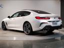 BMW 8 SERIES