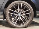ｘＤｒｉｖｅ　３５ｄ　Ｍスポーツ　ワンオーナー　プラスパッケージ　サンルーフ　コンフォートパッケージ　クリスタルフィニッシュ　純正２２インチアルミホイール　アイボリーレザーシート　ソフトクローズドア　ベンチレーションシート　純正地デジ（25枚目）