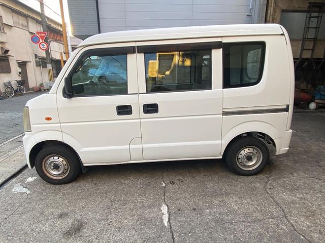 弊社では自社認定整備工場を完備しています。　入庫した車のチェックや整備などもそちらで行っています。　お車のお困りごともお気軽にお問い合わせくださいませ。