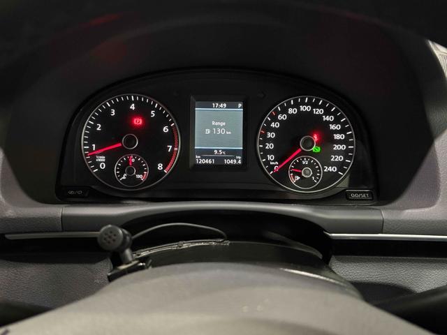 ゴルフトゥーラン ＴＳＩ　ハイライン　／アルパイン８インチナビ／バックカメラ／ＥＴＣ（14枚目）