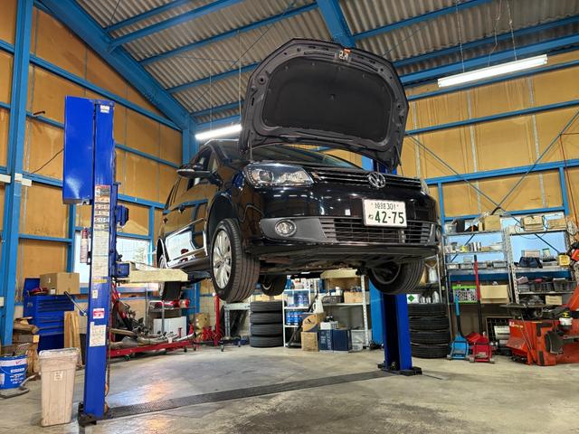 ゴルフトゥーラン ＴＳＩ　ハイライン　／アルパイン８インチナビ／バックカメラ／ＥＴＣ（20枚目）