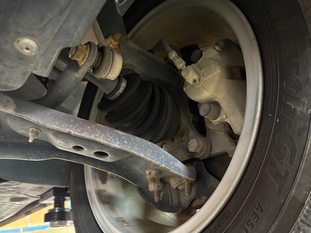 ゴルフトゥーラン ＴＳＩ　ハイライン　／アルパイン８インチナビ／バックカメラ／ＥＴＣ（24枚目）