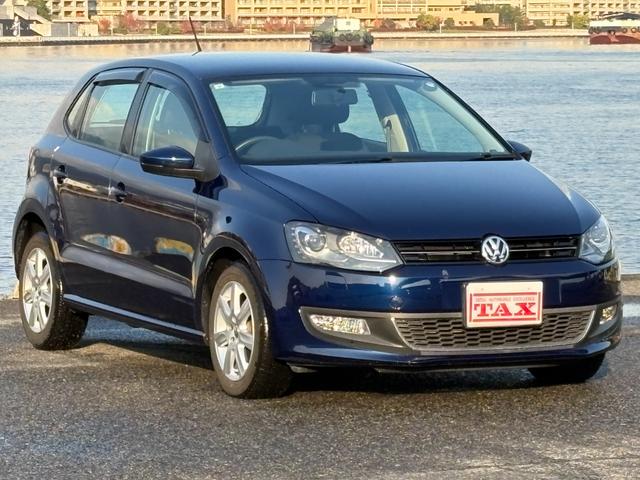 ポロ ＴＳＩハイライン　ワンオーナー・ユーザー買取車両・社外ナビ・ＴＶ・バックカメラ・ＥＴＣ（10枚目）