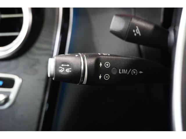 GLC GLC63 S 4マチック+ AMG専用ナッパレザーシート パノラミックルーフ ブルメスターサラウンド パノラミックビューモニター 全席シートヒーター レッドキャリパー 純正21インチアルミホイール ヘッドアップディスプレイ(25枚目)