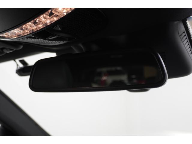 GLC GLC63 S 4マチック+ AMG専用ナッパレザーシート パノラミックルーフ ブルメスターサラウンド パノラミックビューモニター 全席シートヒーター レッドキャリパー 純正21インチアルミホイール ヘッドアップディスプレイ(32枚目)