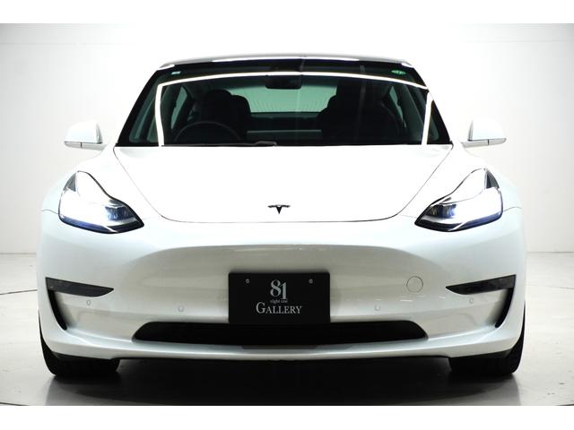 モデル3 デュアルモーターAWD パフォーマンス パノラミックルーフ 純正20インチアルミホイール バックカメラ レッドキャリパー オートパイロット パワーシート ETC(2枚目)