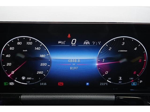 GLAクラス GLA200d 4マチック ナイトエディション 限定車 ブルメスターサラウンド パノラミックビューモニター メモリー機能付きパワーシート シートヒーター スライディングルーフ 置くだけ充電 純正20インチアルミホイール ETC 純正ドラレコ BSM(17枚目)