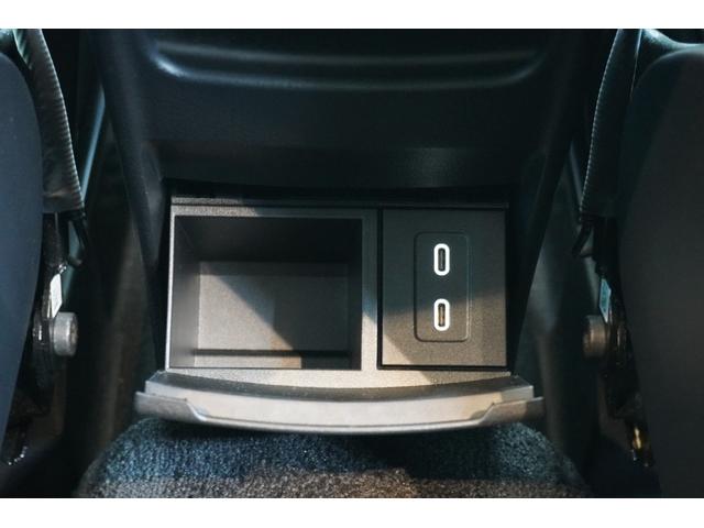 GLAクラス GLA200d 4マチック ナイトエディション 限定車 ブルメスターサラウンド パノラミックビューモニター メモリー機能付きパワーシート シートヒーター スライディングルーフ 置くだけ充電 純正20インチアルミホイール ETC 純正ドラレコ BSM(41枚目)