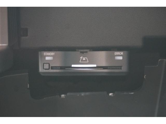 GLAクラス GLA200d 4マチック ナイトエディション 限定車 ブルメスターサラウンド パノラミックビューモニター メモリー機能付きパワーシート シートヒーター スライディングルーフ 置くだけ充電 純正20インチアルミホイール ETC 純正ドラレコ BSM(47枚目)