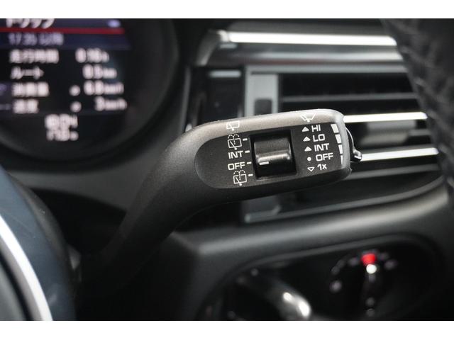 マカン マカンＳ　スポクロ　３６０°カメラ　赤／黒本革シート　純正アルミホイール　シートヒーター　ドラレコ　スピードレーダー　パワーテールゲート　ＥＴＣ２．０（24枚目）