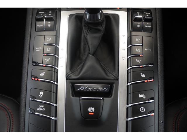 マカン マカンＳ　スポクロ　３６０°カメラ　赤／黒本革シート　純正アルミホイール　シートヒーター　ドラレコ　スピードレーダー　パワーテールゲート　ＥＴＣ２．０（28枚目）