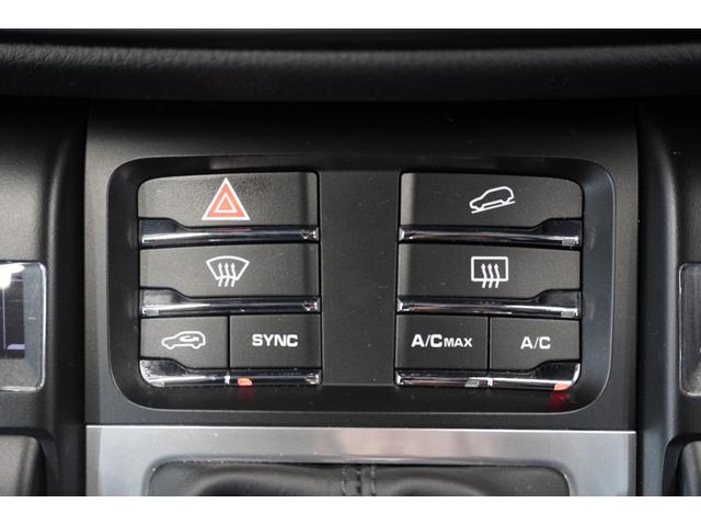 マカン マカンＳ　スポクロ　３６０°カメラ　赤／黒本革シート　純正アルミホイール　シートヒーター　ドラレコ　スピードレーダー　パワーテールゲート　ＥＴＣ２．０（50枚目）