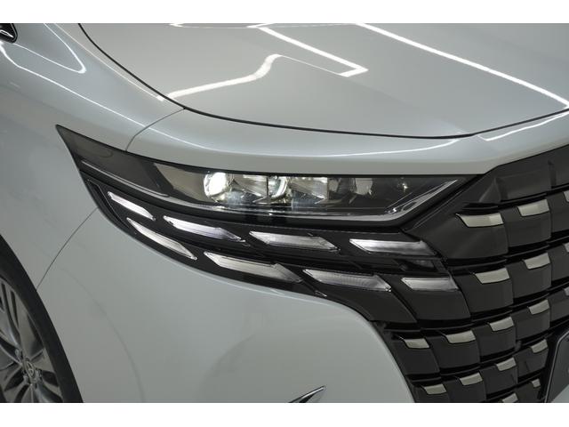 アルファード Ｚ　登録済み未使用車　Ｄインナーミラー　パノラミックビューモニター　パワーバックドア　フリップダウンモニター　ツインムーンルーフ　シートヒーター　ベンチレーション　メモリー付き電動シート　ＥＴＣ２．０（61枚目）