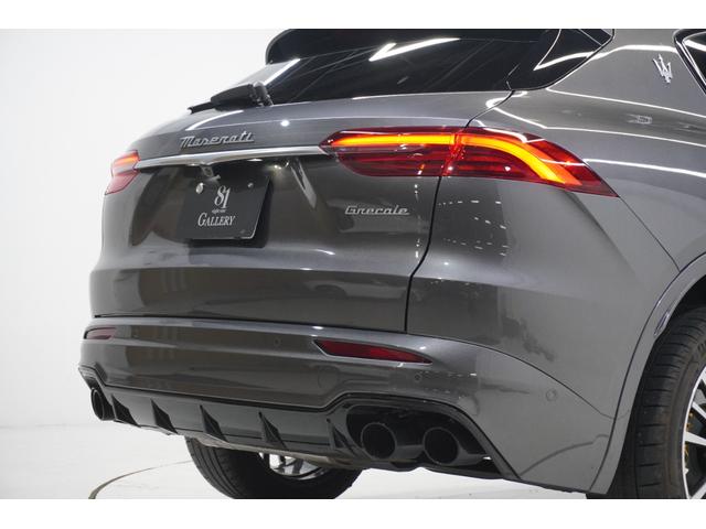 グレカーレ GT SONUS FABERスピーカー 20インチAW サンルーフ イエローキャリパー APPLECARPLAY ステアリング/シートヒーター 360度カメラ グリジオ・ラーヴァ・メタリック ETC2.0(77枚目)