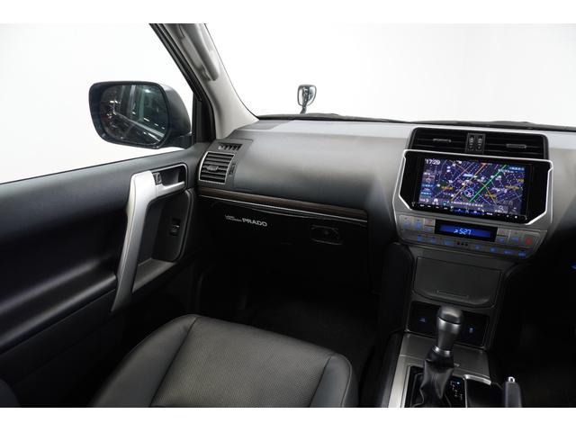 どんな些細な事でも構いませんのでお車に関する詳細等まずは　ＴＥＬ：０７２−３４９−４０００　までお気軽にお問い合わせ下さい！