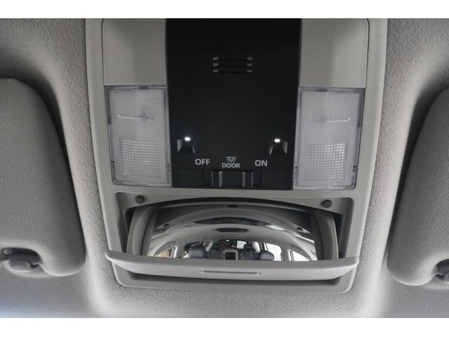 店頭で現車のご確認も頂けますので、是非ご来店くださいませ。ご来店時は事前ご予約をいただけますとスムーズにご案内させていただけます！