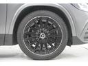 GLA200d 4マチック ナイトエディション 限定車 ブルメスターサラウンド パノラミックビューモニター メモリー機能付きパワーシート シートヒーター スライディングルーフ 置くだけ充電 純正20インチアルミホイール ETC 純正ドラレコ BSM(11枚目)