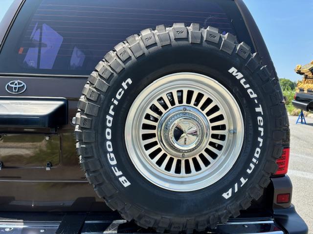 ランドクルーザープラド ＴＸ　７８プラドフェイス　Ｒｅｎｏｃａ　Ａｍｅｒｉｃａｎｃｌａｓｓｉｃ　ディーゼルターボエンジン　ブラウンメタ色替　ウッドパネル　リフトアップ　ディーンカリフォルニア１６インチ　ＢＦグッドリッチ（25枚目）