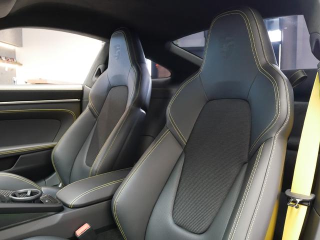 911 911GT3 軽量カーボンルーフ クロノパッケージ(7枚目)