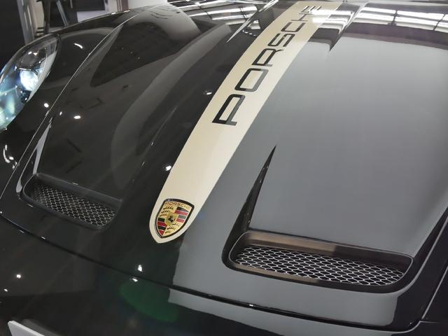 911 911GT3 軽量カーボンルーフ クロノパッケージ(16枚目)