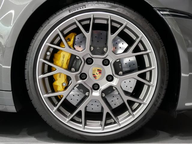 911 911 カレラS カブリオレ PCCB スポーツ デザイン パッケージ(5枚目)