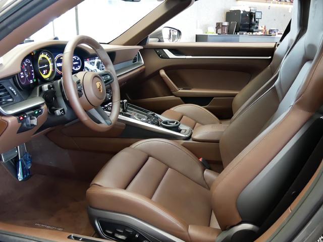 911 911 カレラS カブリオレ PCCB スポーツ デザイン パッケージ(6枚目)