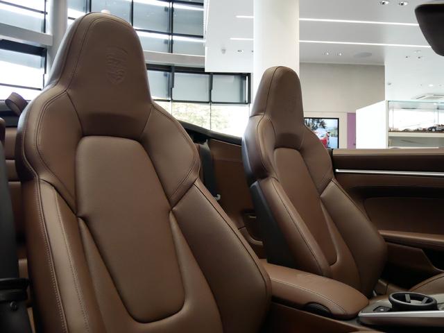 911 911 カレラS カブリオレ PCCB スポーツ デザイン パッケージ(7枚目)