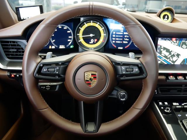 911 911 カレラS カブリオレ PCCB スポーツ デザイン パッケージ(9枚目)