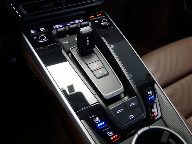 911 911 カレラS カブリオレ PCCB スポーツ デザイン パッケージ(11枚目)