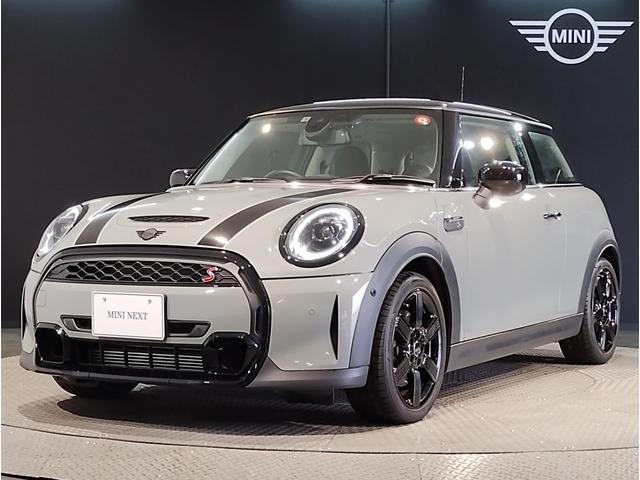 ＭＩＮＩ クーパーＳ　クラシック・トリム　・シートーヒーター・バックカメラ・純正ＨＤＤナビ・純正１７インチＡＷ・クラシックトリム・ＬＥＤヘッドライト・コンフォートアクセス・パーキングアシスト・デジタルメーター・インテリジェントセーフティー・（66枚目）