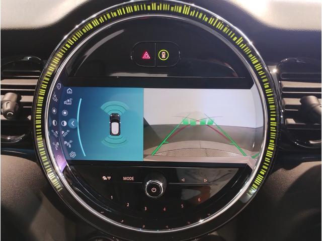 ＭＩＮＩ クーパー　クラシック・トリム　バックカメラ　デジタルメーター　シートヒーター　アップルカープレイ　ＬＥＤヘッドライト　コンフォートアクセス　１６インチアルミ　前後ＰＤＣセンサー　ユニオンジャックテールランプ　クルーズコントロール（17枚目）